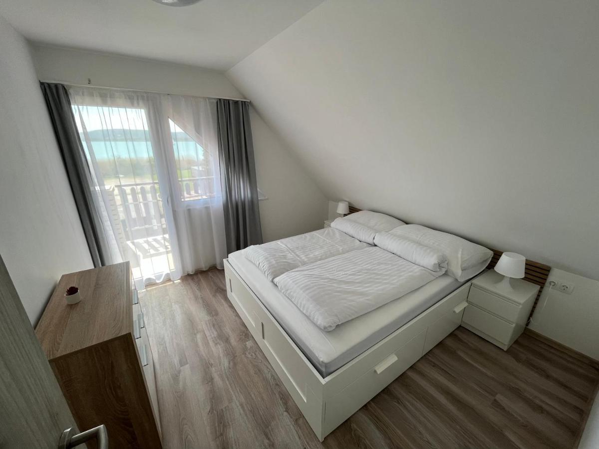 Sunset Beach Apartman Balatonfůzfő Eksteriør billede