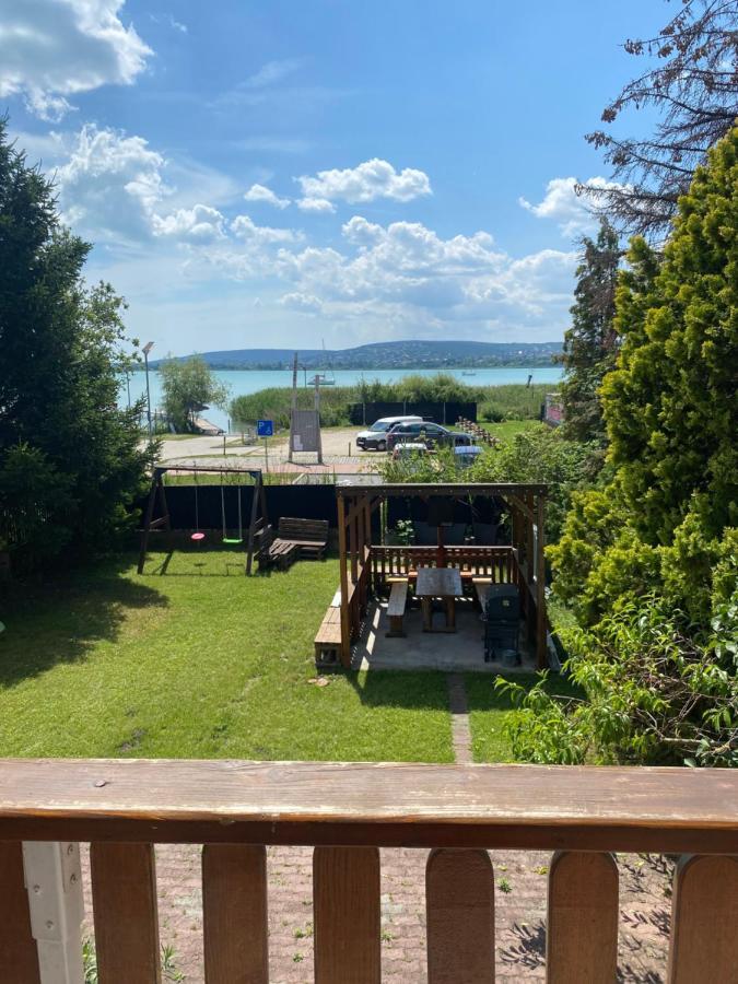 Sunset Beach Apartman Balatonfůzfő Eksteriør billede