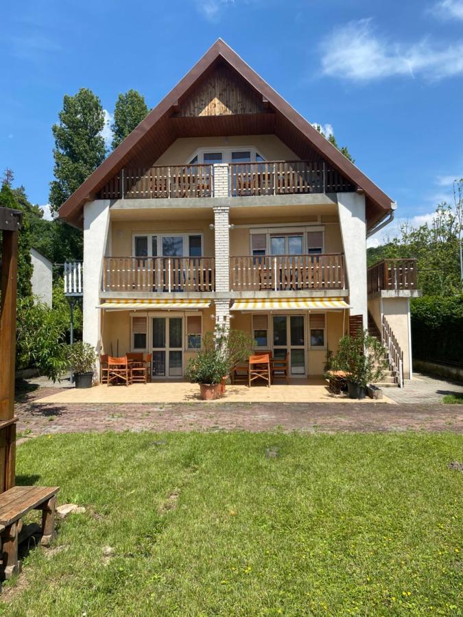 Sunset Beach Apartman Balatonfůzfő Eksteriør billede