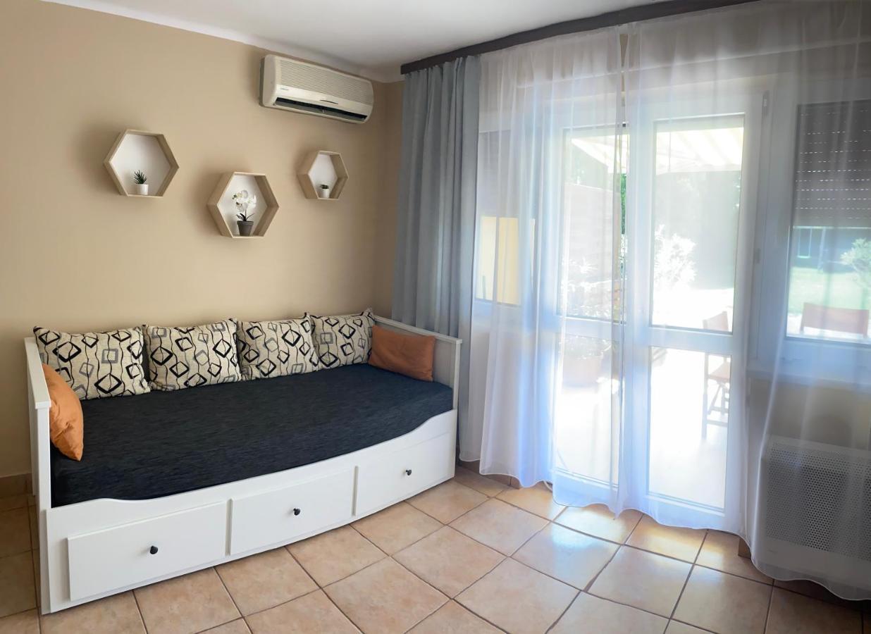 Sunset Beach Apartman Balatonfůzfő Eksteriør billede