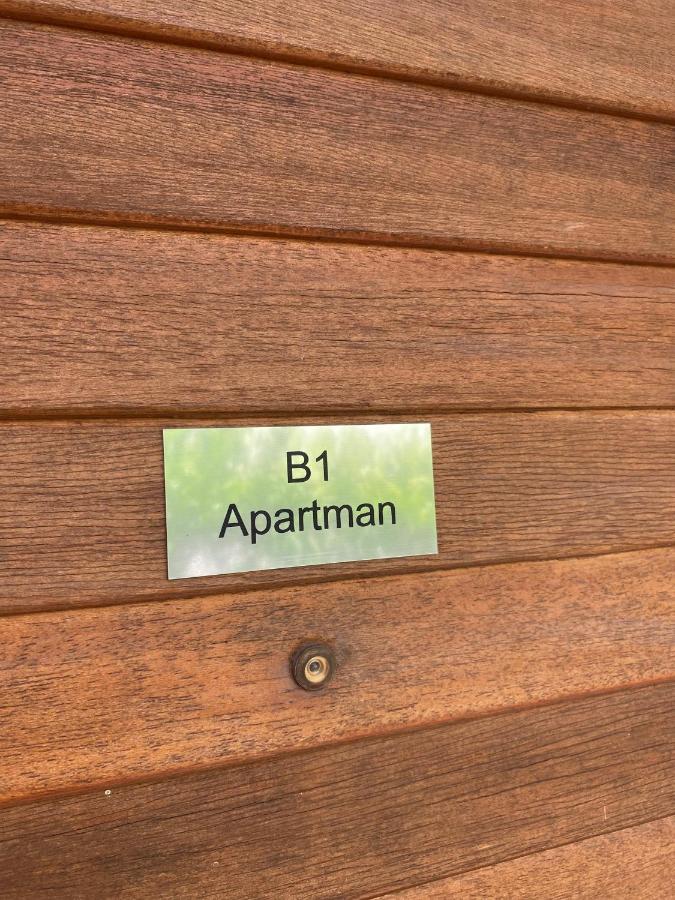 Sunset Beach Apartman Balatonfůzfő Eksteriør billede